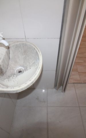 Casa para alugar com 65m², 1 quarto e sem vagaBanheiro