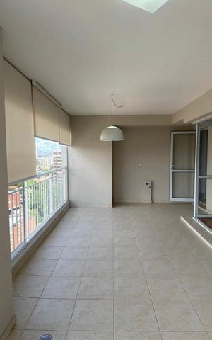 Apartamento à venda com 100m², 3 quartos e 2 vagas Apartamento à venda com 100m², 3 quartos e 2 vagasVaranda