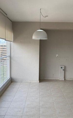 Apartamento à venda com 100m², 3 quartos e 2 vagas Apartamento à venda com 100m², 3 quartos e 2 vagasVaranda