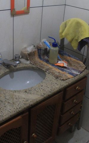 Casa à venda com 600m², 4 quartos e 2 vagasBanheiro 2