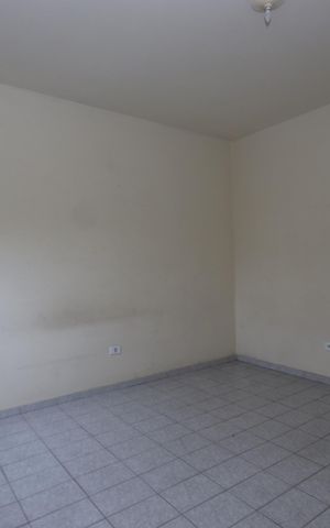 Casa à venda com 180m², 2 quartos e sem vagaSuíte