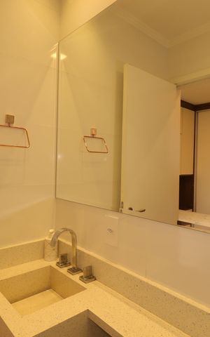 Apartamento à venda com 117m², 3 quartos e 2 vagasBanheiro da Suíte