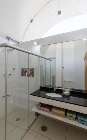 Casa à venda com 350m², 3 quartos e 4 vagas Casa à venda com 350m², 3 quartos e 4 vagasBanheiro