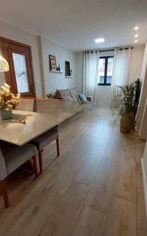 Casa à venda com 87m², 2 quartos e 1 vaga