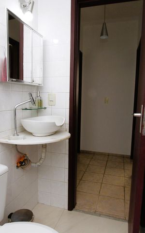 Apartamento à venda com 55m², 3 quartos e 1 vagaBanheiro Social