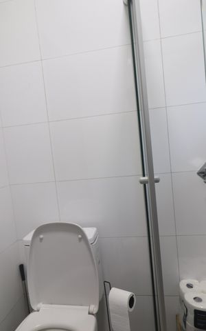 Casa à venda com 135m², 3 quartos e sem vagaBanheiro