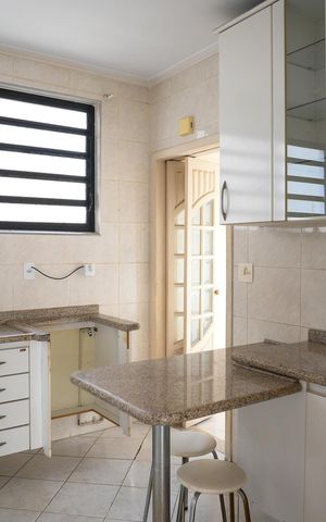 Apartamento à venda com 79m², 2 quartos e sem vagaCozinha