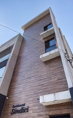 Apartamento à venda com 45m², 2 quartos e sem vaga Apartamento à venda com 45m², 2 quartos e sem vagaFachada +Placa
