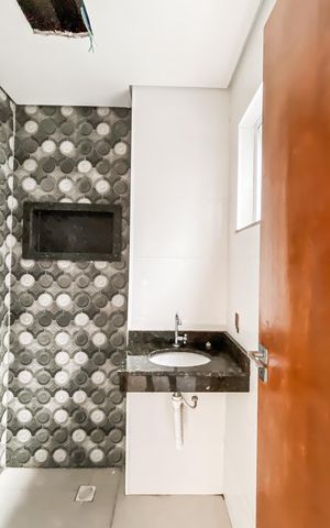 Apartamento à venda com 45m², 2 quartos e sem vaga Apartamento à venda com 45m², 2 quartos e sem vagaBanheiro