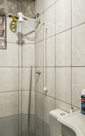 Casa à venda com 360m², 2 quartos e 4 vagas Casa à venda com 360m², 2 quartos e 4 vagasBanheiro