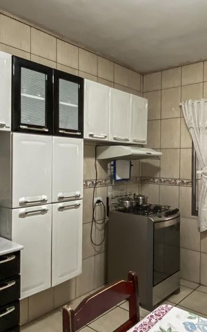 Casa à venda com 360m², 2 quartos e 4 vagas Casa à venda com 360m², 2 quartos e 4 vagasCozinha