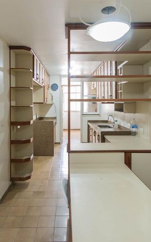 Apartamento à venda com 174m², 4 quartos e 2 vagasCozinha