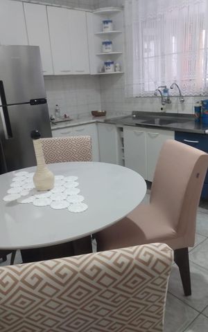 Casa à venda com 125m², 2 quartos e 2 vagas