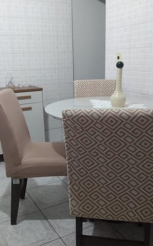Casa à venda com 125m², 2 quartos e 2 vagas