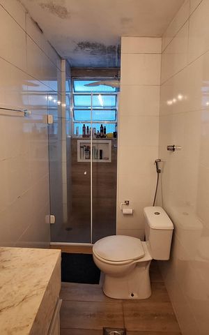 Apartamento à venda com 65m², 2 quartos e sem vaga Apartamento à venda com 65m², 2 quartos e sem vagaBanheiro