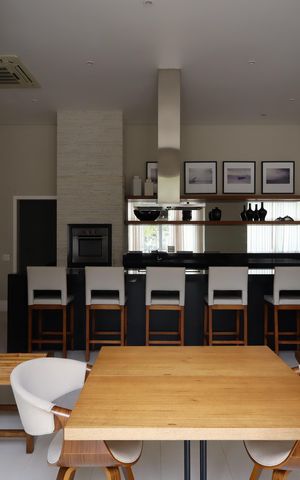 Apartamento à venda com 223m², 3 quartos e 4 vagasÁrea comum - Salão de festas