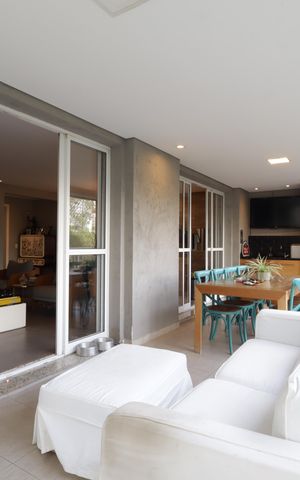 Apartamento à venda com 223m², 3 quartos e 4 vagasVaranda gourmet