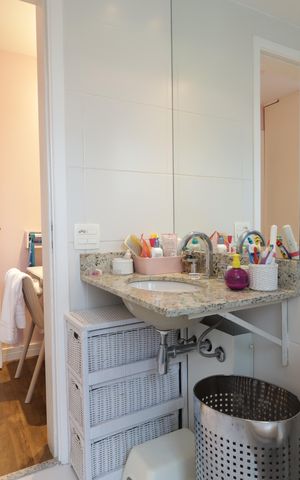 Apartamento à venda com 223m², 3 quartos e 4 vagasBanheiro da Suíte 2