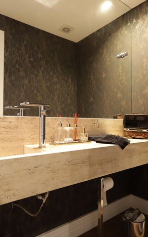Apartamento à venda com 223m², 3 quartos e 4 vagasLavabo