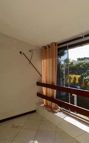 Casa de condomínio para alugar com 90m², 3 quartos e 1 vaga Casa de condomínio para alugar com 90m², 3 quartos e 1 vagaVaranda