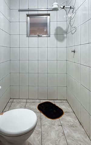 Casa à venda com 250m², 2 quartos e 2 vagas