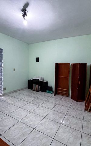 Casa à venda com 250m², 2 quartos e 2 vagas