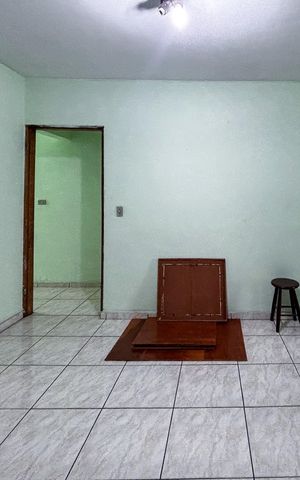 Casa à venda com 250m², 2 quartos e 2 vagas