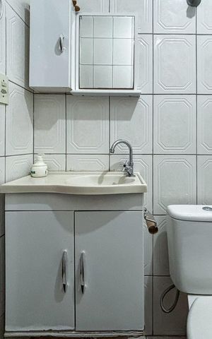Casa à venda com 250m², 2 quartos e 2 vagas
