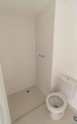 Apartamento para alugar com 71m², 2 quartos e 1 vaga Apartamento para alugar com 71m², 2 quartos e 1 vagaBanheiro