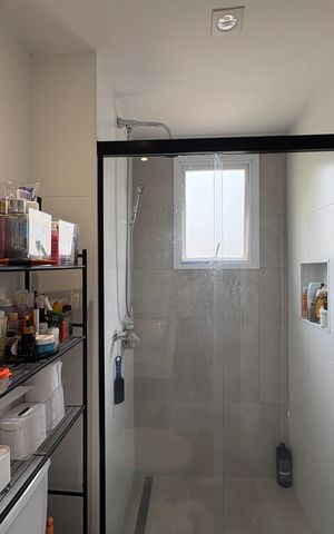 Apartamento à venda com 60m², 2 quartos e 1 vaga Apartamento à venda com 60m², 2 quartos e 1 vagaBanheiro da Suíte