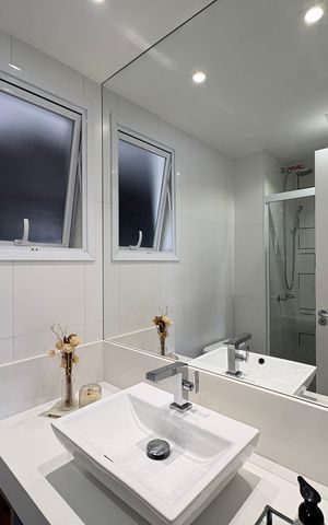 Apartamento à venda com 60m², 2 quartos e 1 vaga Apartamento à venda com 60m², 2 quartos e 1 vagaBanheiro