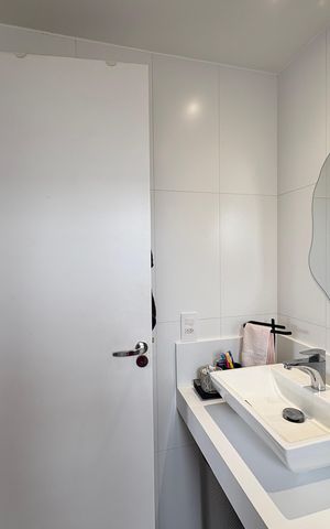 Apartamento à venda com 60m², 2 quartos e 1 vaga Apartamento à venda com 60m², 2 quartos e 1 vagaBanheiro da Suíte