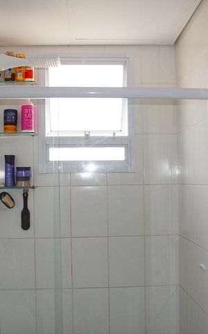 Apartamento à venda com 51m², 2 quartos e 1 vaga Apartamento à venda com 51m², 2 quartos e 1 vagaBanheiro