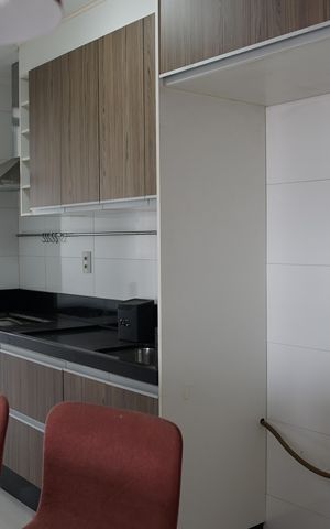 Apartamento à venda com 68m², 3 quartos e 2 vagasCozinha - Armários