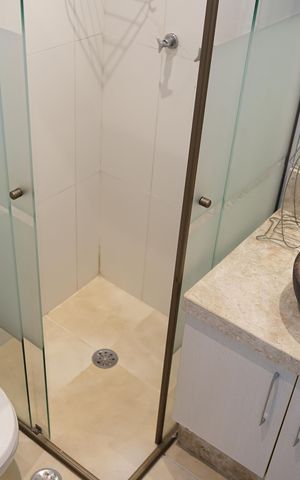 Apartamento à venda com 68m², 3 quartos e 2 vagasBanheiro da Suíte