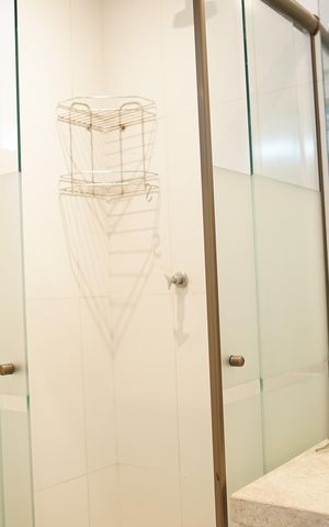 Apartamento à venda com 68m², 3 quartos e 2 vagasBanheiro da Suíte