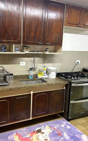 Apartamento à venda com 197m², 3 quartos e 2 vagas