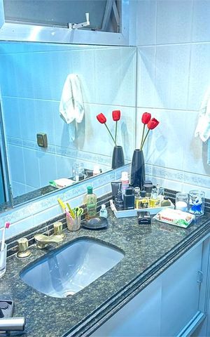 Apartamento à venda com 197m², 3 quartos e 2 vagas