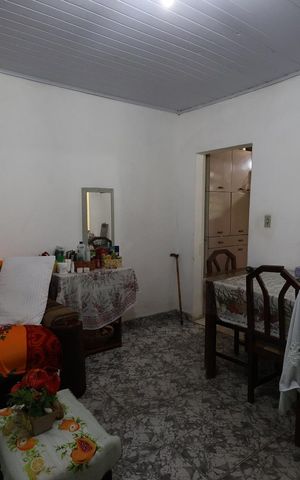 Casa para alugar com 40m², 1 quarto e sem vaga Casa para alugar com 40m², 1 quarto e sem vagaSala