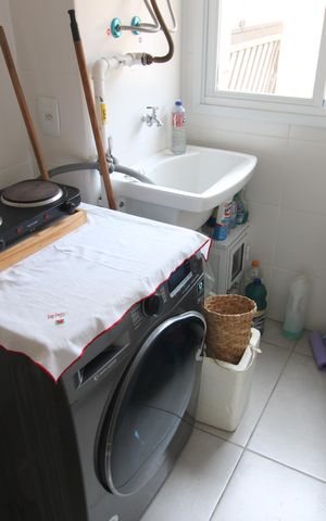 Apartamento para alugar com 65m², 2 quartos e 1 vagaÁrea de serviço