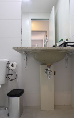 Apartamento para alugar com 65m², 2 quartos e 1 vagaBanheiro social