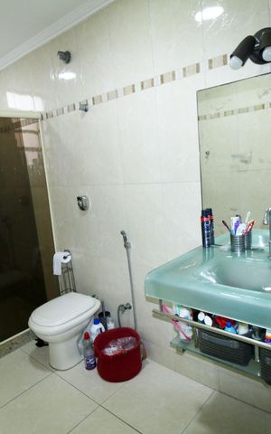 Apartamento à venda com 109m², 3 quartos e sem vagaBanheiro