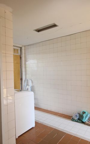 Casa de condomínio à venda com 360m², 3 quartos e 2 vagasÁrea de serviço