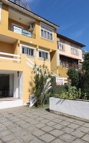 Casa de condomínio à venda com 360m², 3 quartos e 2 vagasFrente da casa
