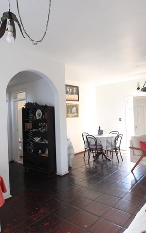 Casa de condomínio à venda com 360m², 3 quartos e 2 vagasSala