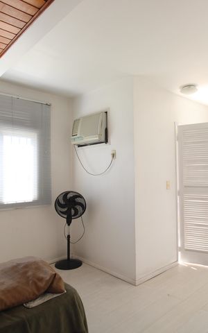 Casa de condomínio à venda com 360m², 3 quartos e 2 vagasSuíte