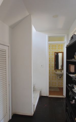 Casa de condomínio à venda com 360m², 3 quartos e 2 vagasSala - Corredor