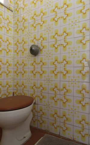 Casa de condomínio à venda com 360m², 3 quartos e 2 vagasLavabo