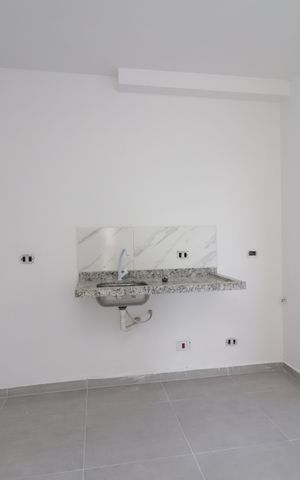 Apartamento para alugar com 39m², 2 quartos e 1 vagaSala/Cozinha