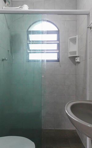 Casa para alugar com 120m², 3 quartos e 1 vaga Casa para alugar com 120m², 3 quartos e 1 vagaBanheiro da Suíte